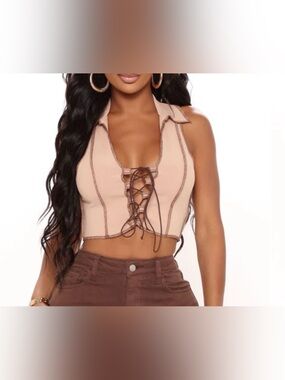 NWT Fashion Nova Beige Lace-Up Collared Crop Top
